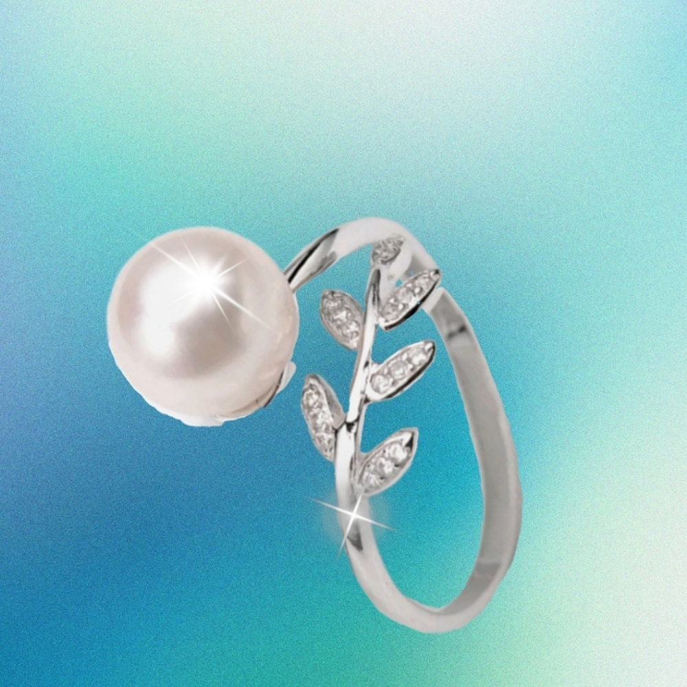 Pearl & Leaf Ring